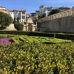 Joya En Orense Centro * أورينس